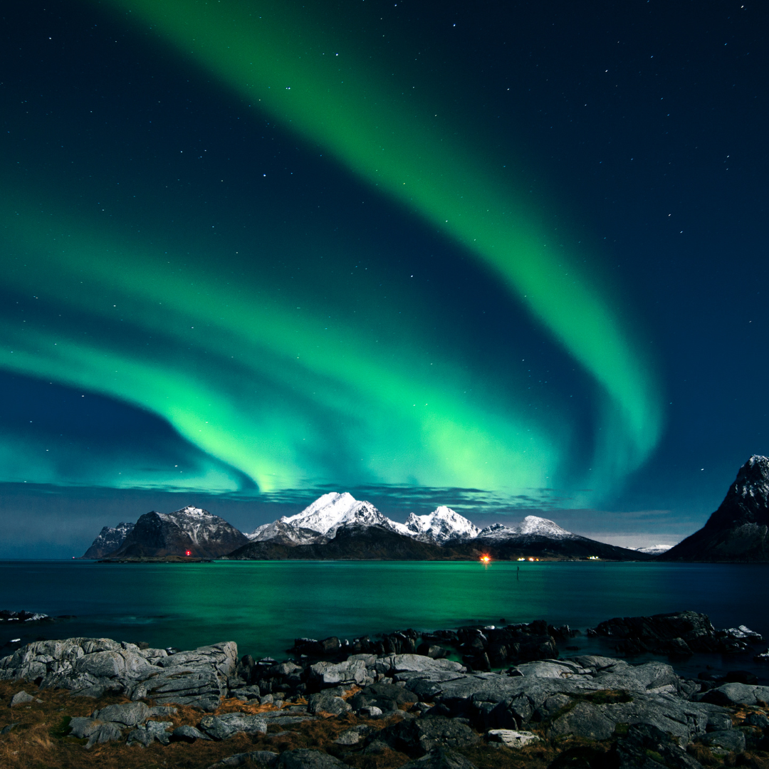 Greenland’s Unforgettable Northern Lights: Glimpsing the Dancing Skies