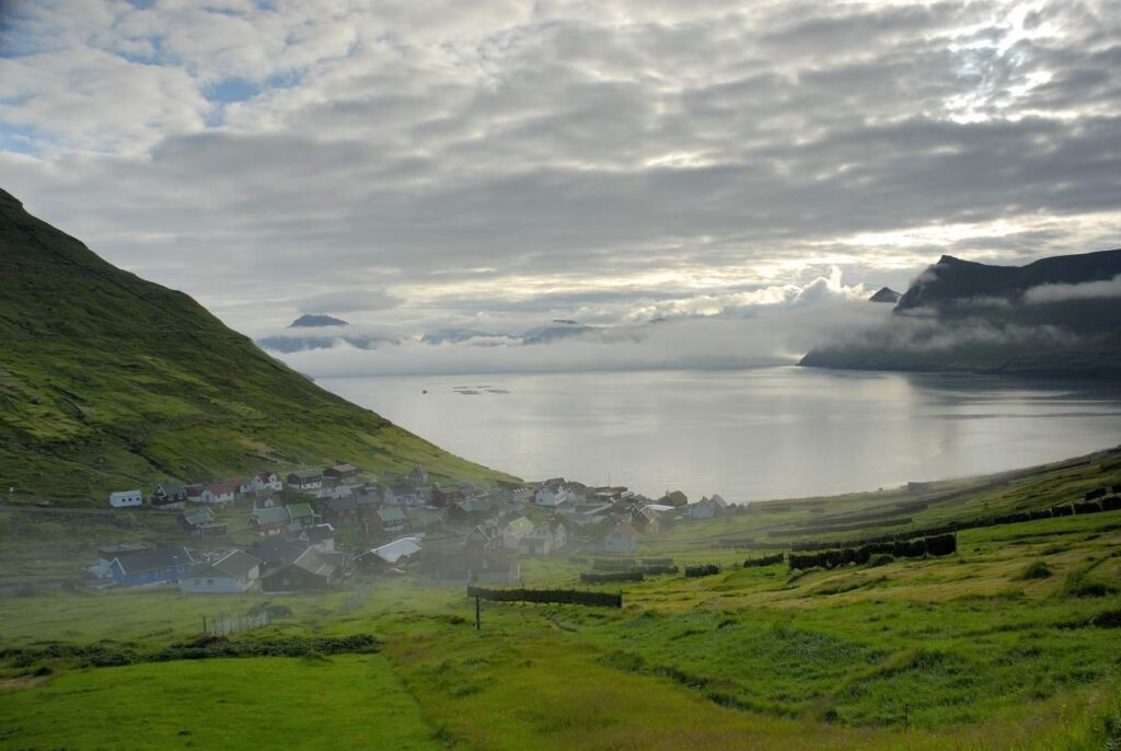 Arctic Saga Exploring Spitsbergen 1