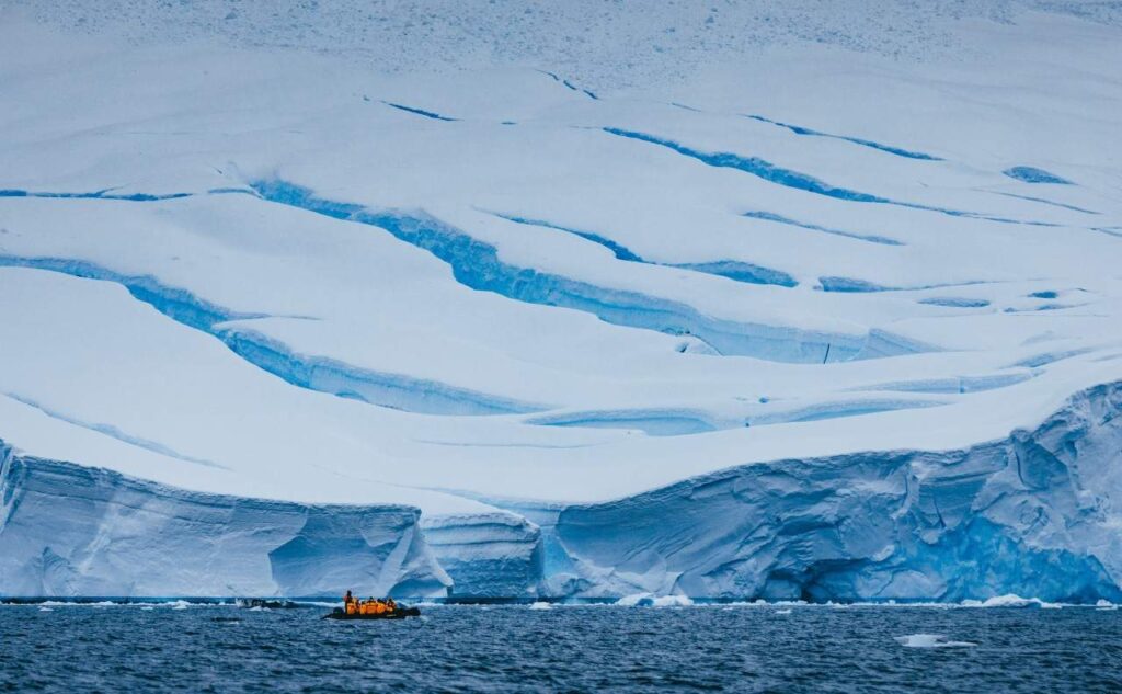 Antarctic Explorer Discovering the 7th Continent