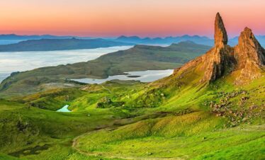 Northern Legends: Ireland, Scotland & Iceland (Scenic Expeditions)