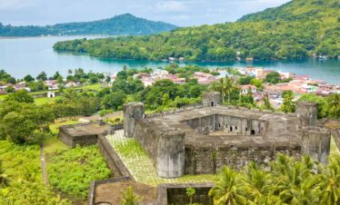 Secrets of Indonesia: Spice Islands & Raja Ampat (Scenic Expeditions)